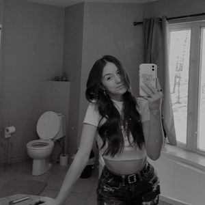 Meet your Posher, Laury-ann